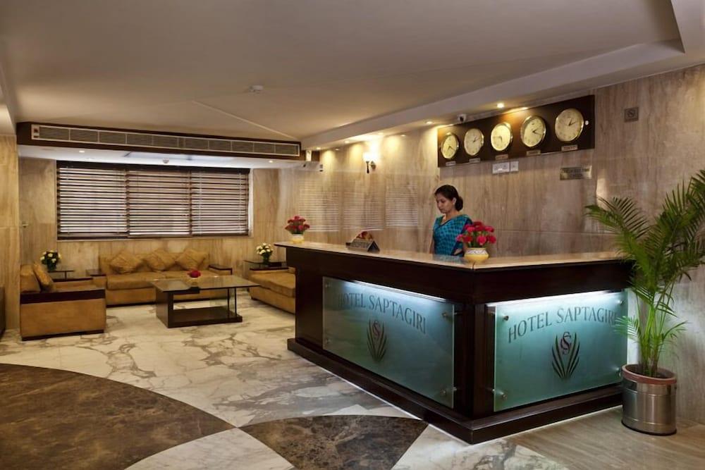 Hotel Saptagiri New Delhi Eksteriør bilde